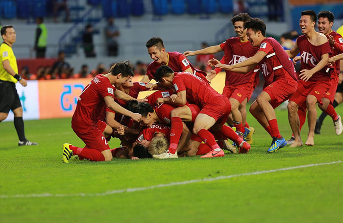 Vào Tứ Kết Asian Cup 2019, Đội Tuyển Việt Nam Được Thưởng Nóng