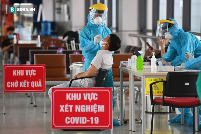 Tổ chức test nhanh, thống nhất mẫu phiếu xét nghiệm SARS-CoV-2 tại cảng hàng không