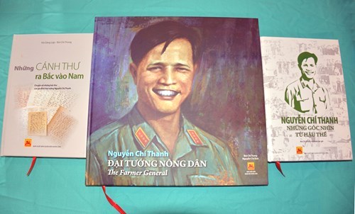 Ra mắt bộ sách ‘Đại tướng Nguyễn Chí Thanh’
