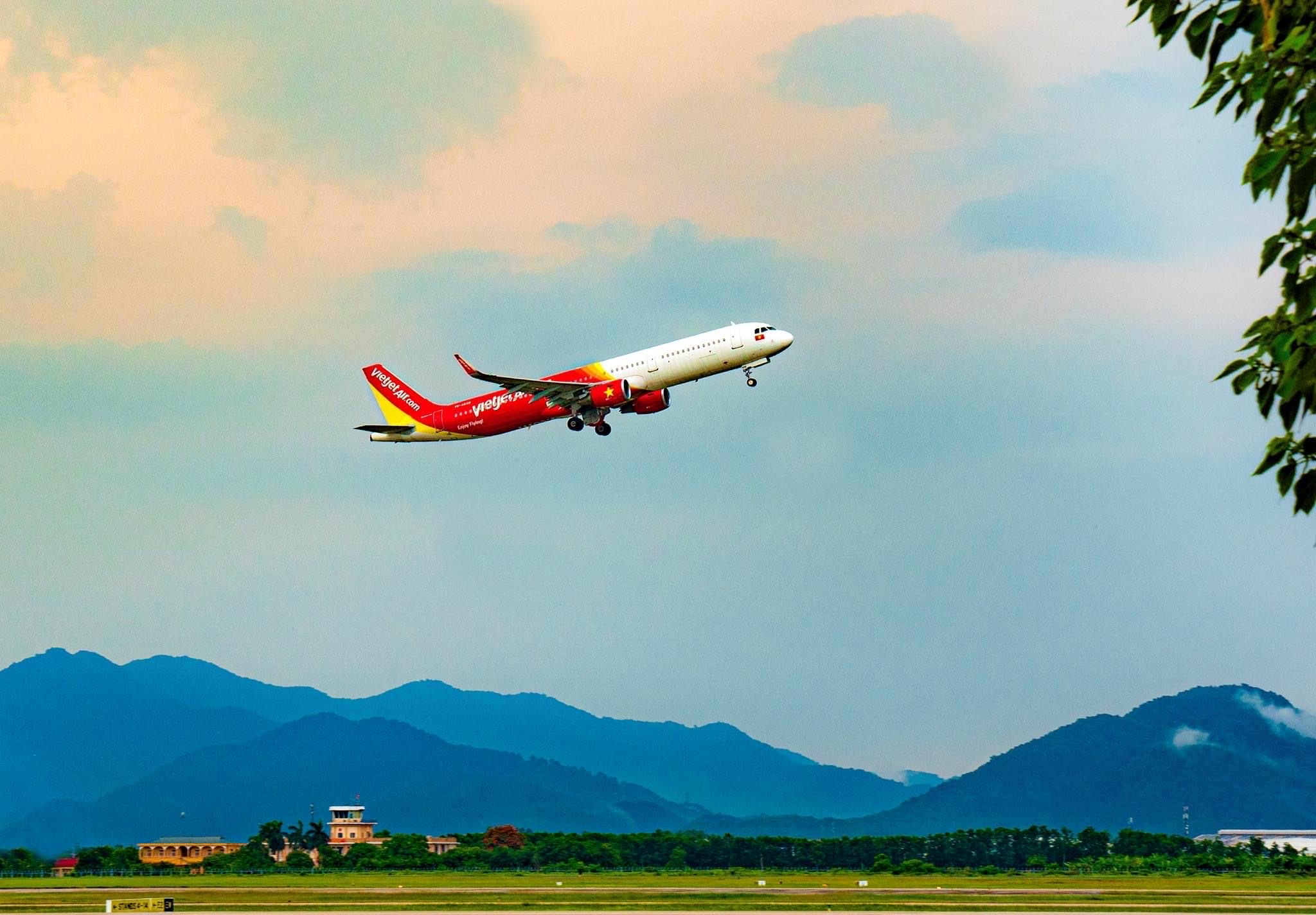 Вьетджет. Vietjet Air самолеты. Vietjet a330. Vietjet самолет. Vietjet Air а-330.