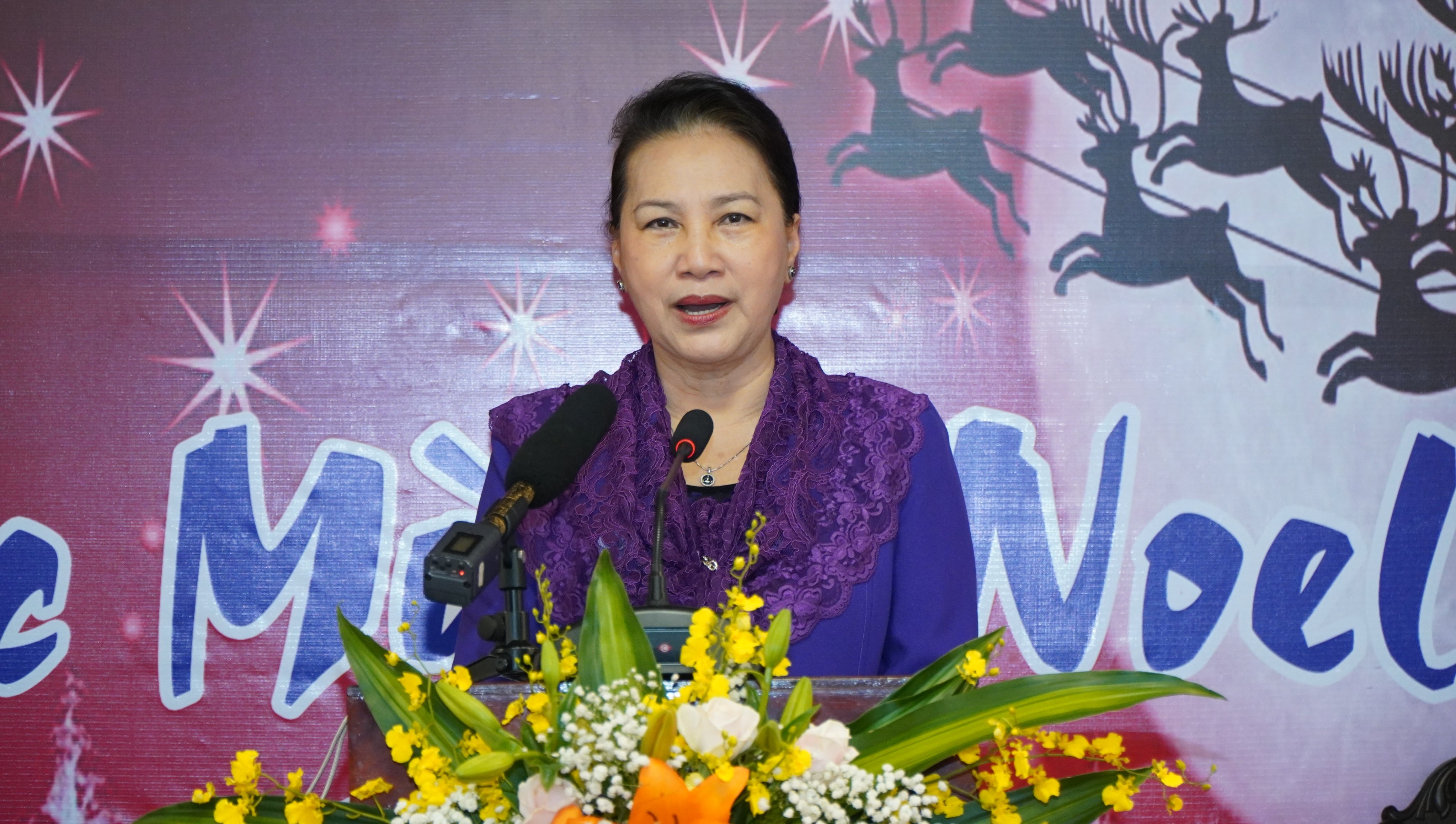 Chào đón ngưởi phụ nữ đầy tài năng và sức mạnh - Chủ tịch Quốc hội Nguyễn Thị Kim Ngân, cùng khám phá các bức ảnh được chụp để ghi lại những khoảnh khắc đáng nhớ trong cuộc đời bà.