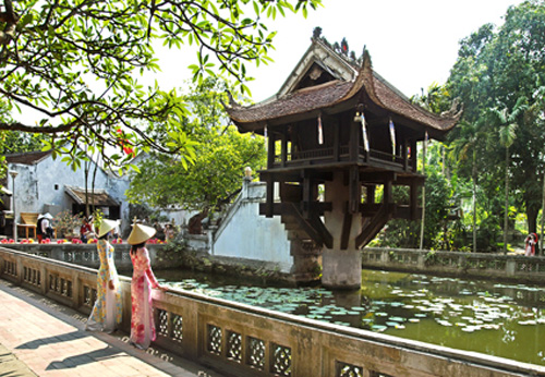 Tranh sứ vẽ phong cảnh chùa một cột Hà Nội kích thước 135x88cm  Gốm Phong  Thủy Tiên Anh Bát Tràng