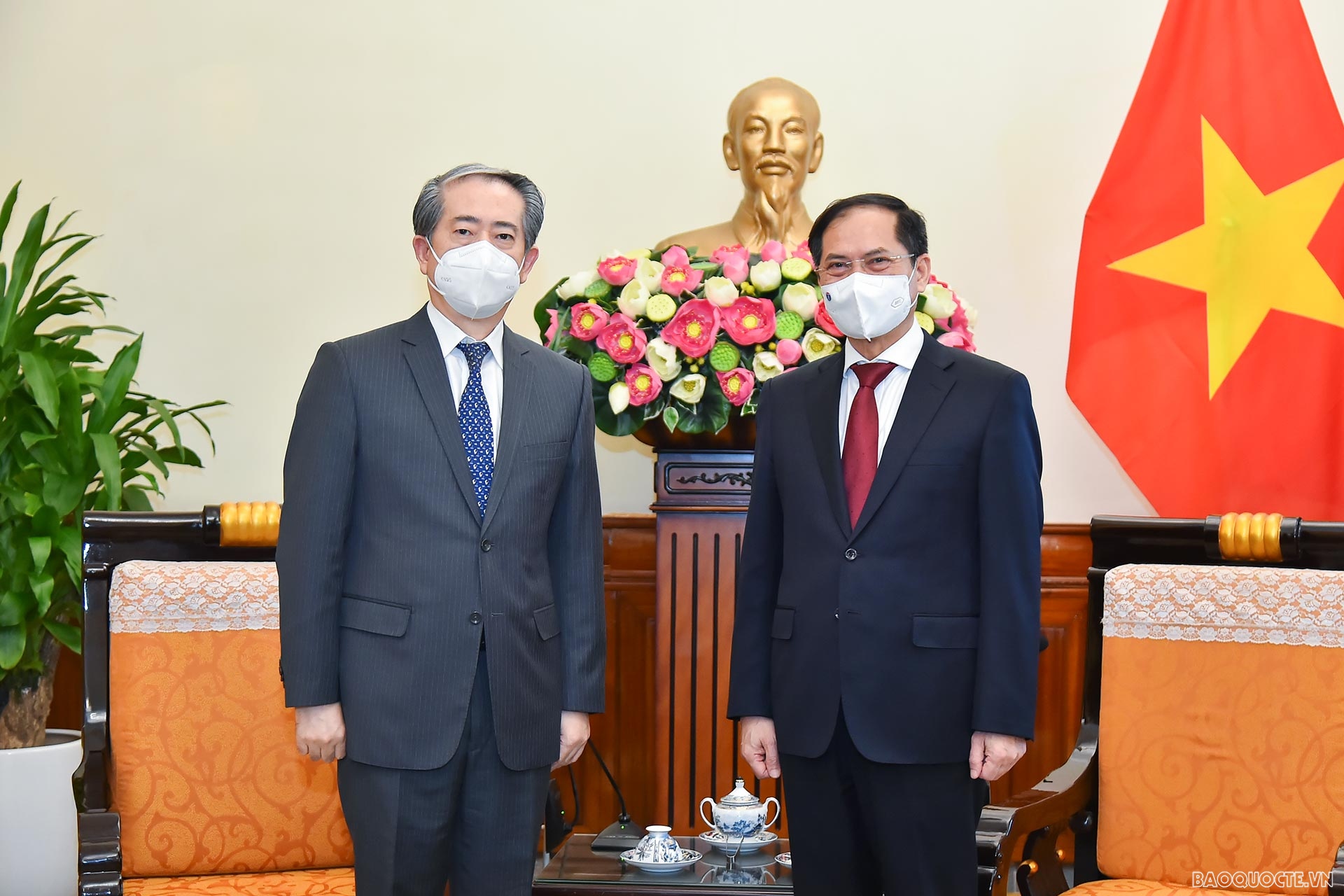 范明正总理会见中国驻越南大使熊波