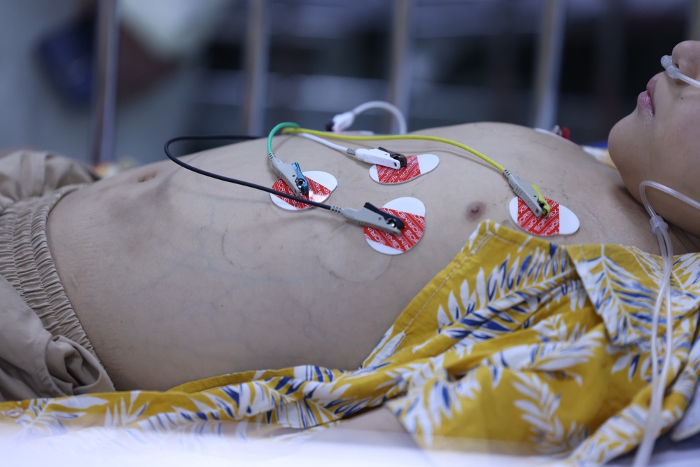 Longform: Những “màu đỏ không Tết” do sốt xuất huyết Dengue và cuộc chiến giành lại mùa xuân- Ảnh 13. Longform: Những “màu đỏ không Tết” do sốt xuất huyết Dengue và cuộc chiến giành lại mùa xuân- Ảnh 13.