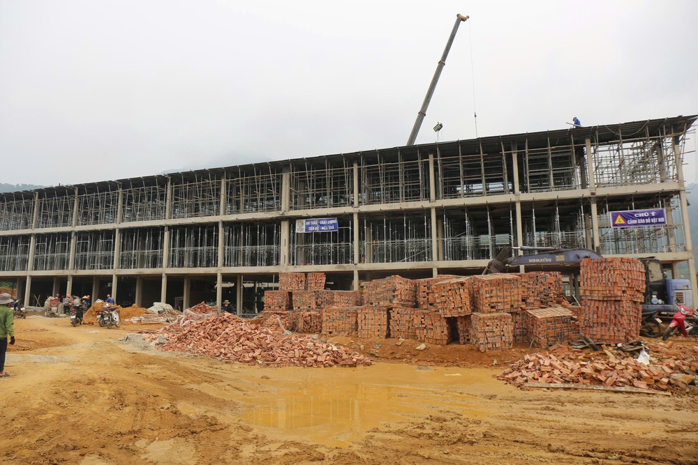 BÀI 2: Vượt ‘bão giá’ để giữ nhịp công trường- Ảnh 4.