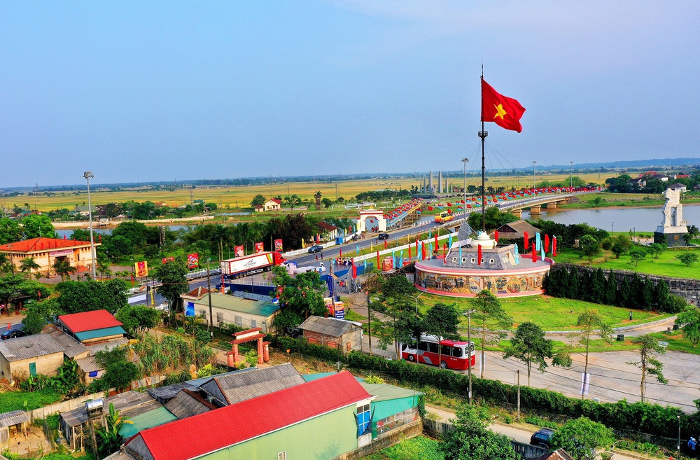 Bài 2: Mở đường bay, mở tuyến tàu, mở 'cánh cửa' đưa du khách đến Quảng Trị- Ảnh 3.