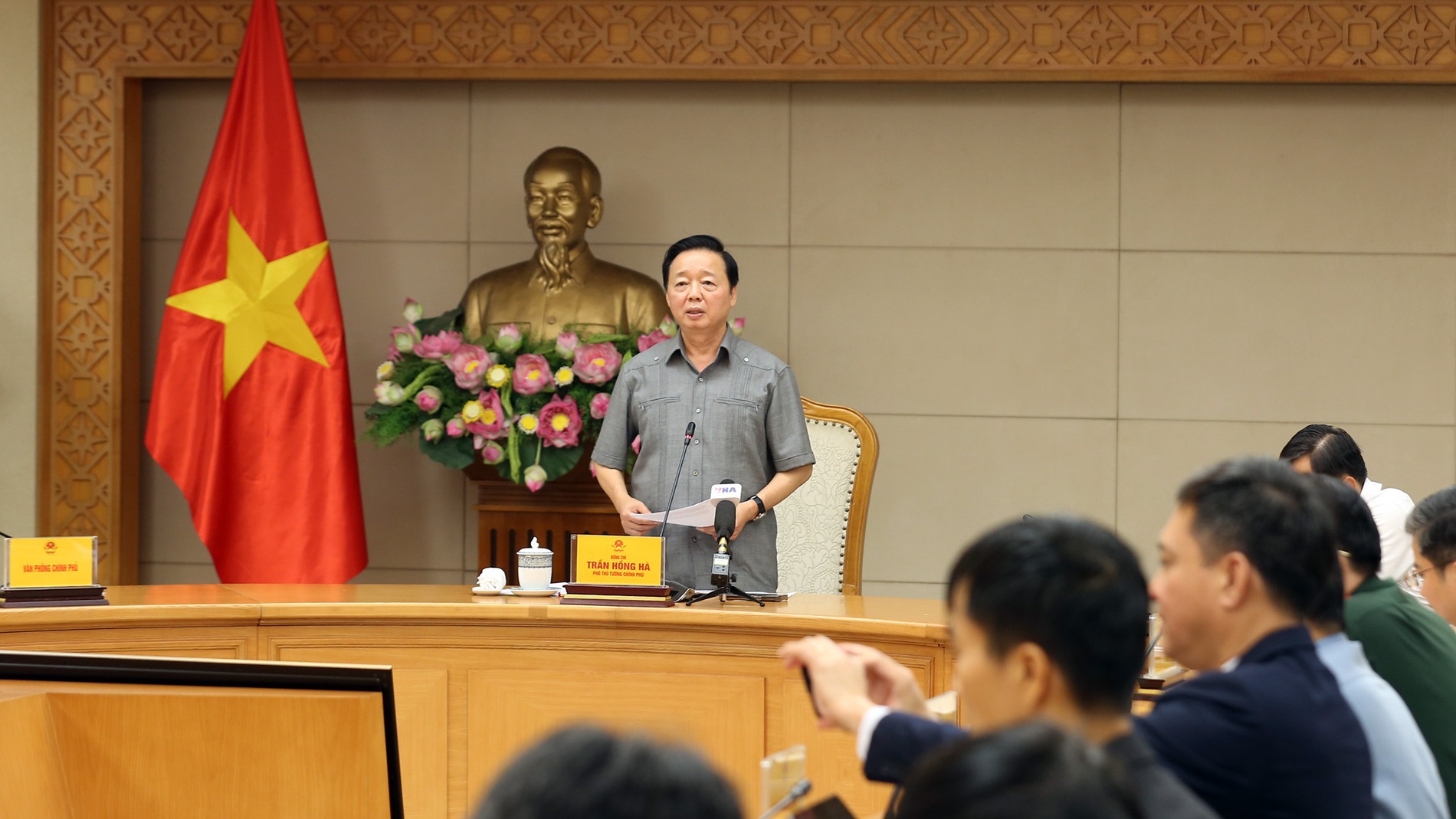 Chủ động các phương án ứng phó thiên tai do bão số 12