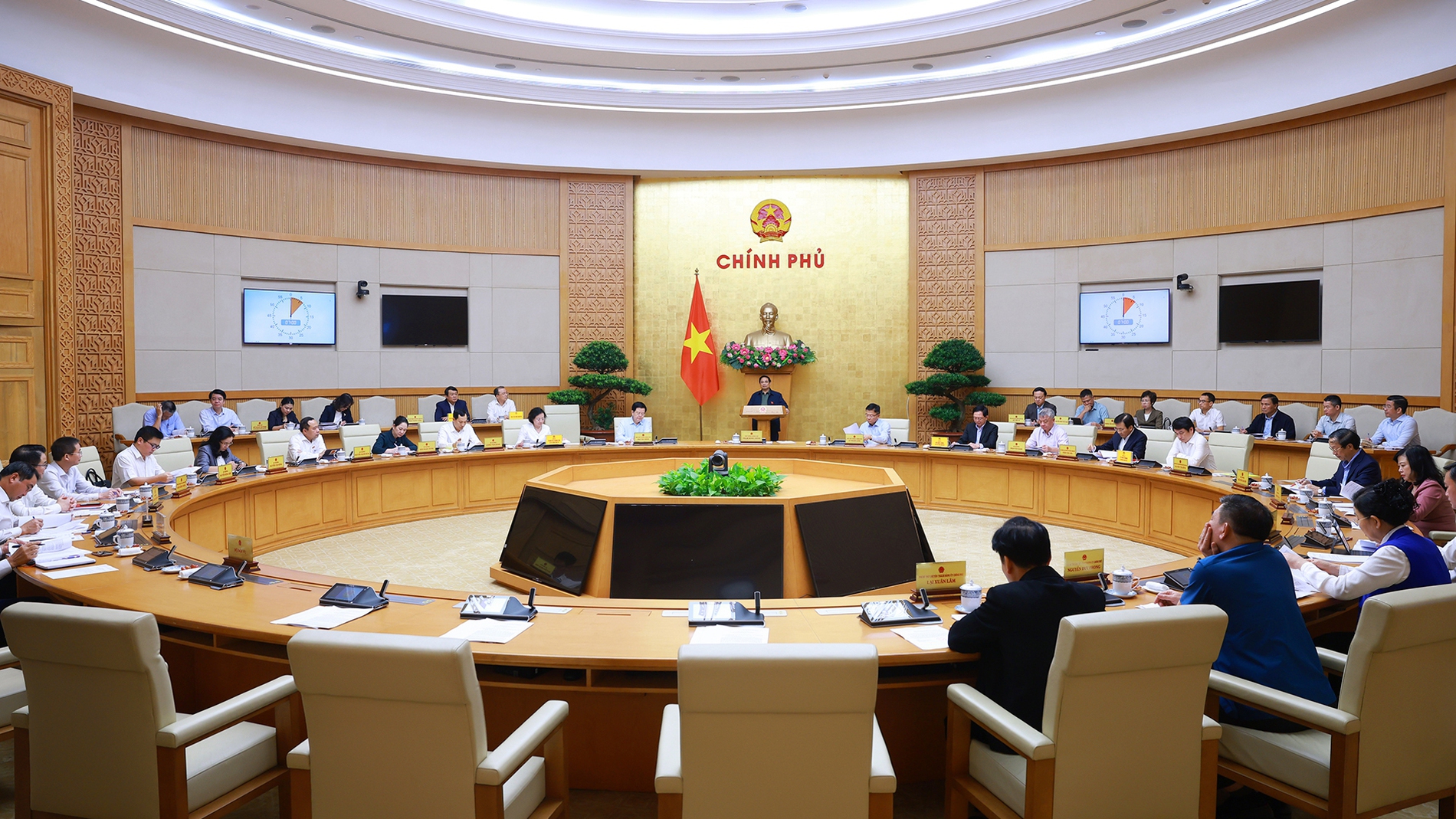 Mô hình chính quyền địa phương 2 cấp từng bước đi vào nền nếp