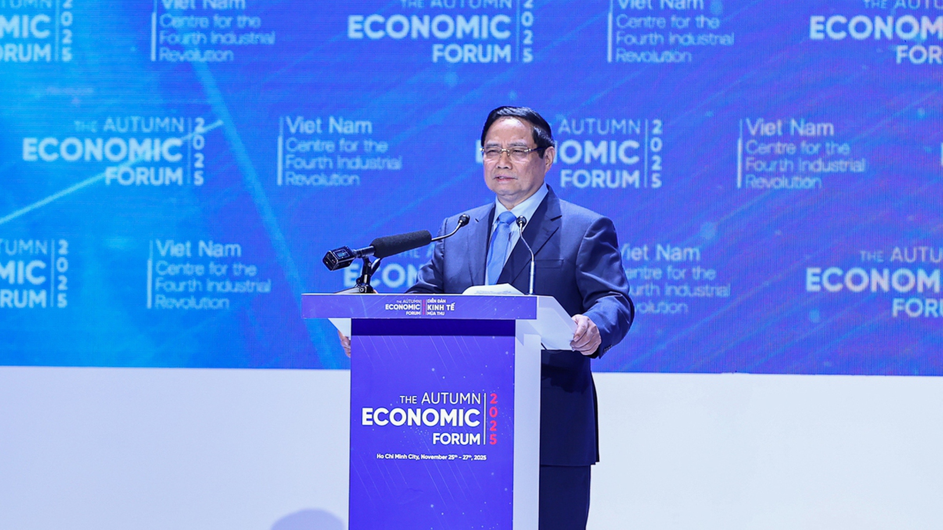 Kiến tạo một tương lai phát triển xanh, số và nhân văn