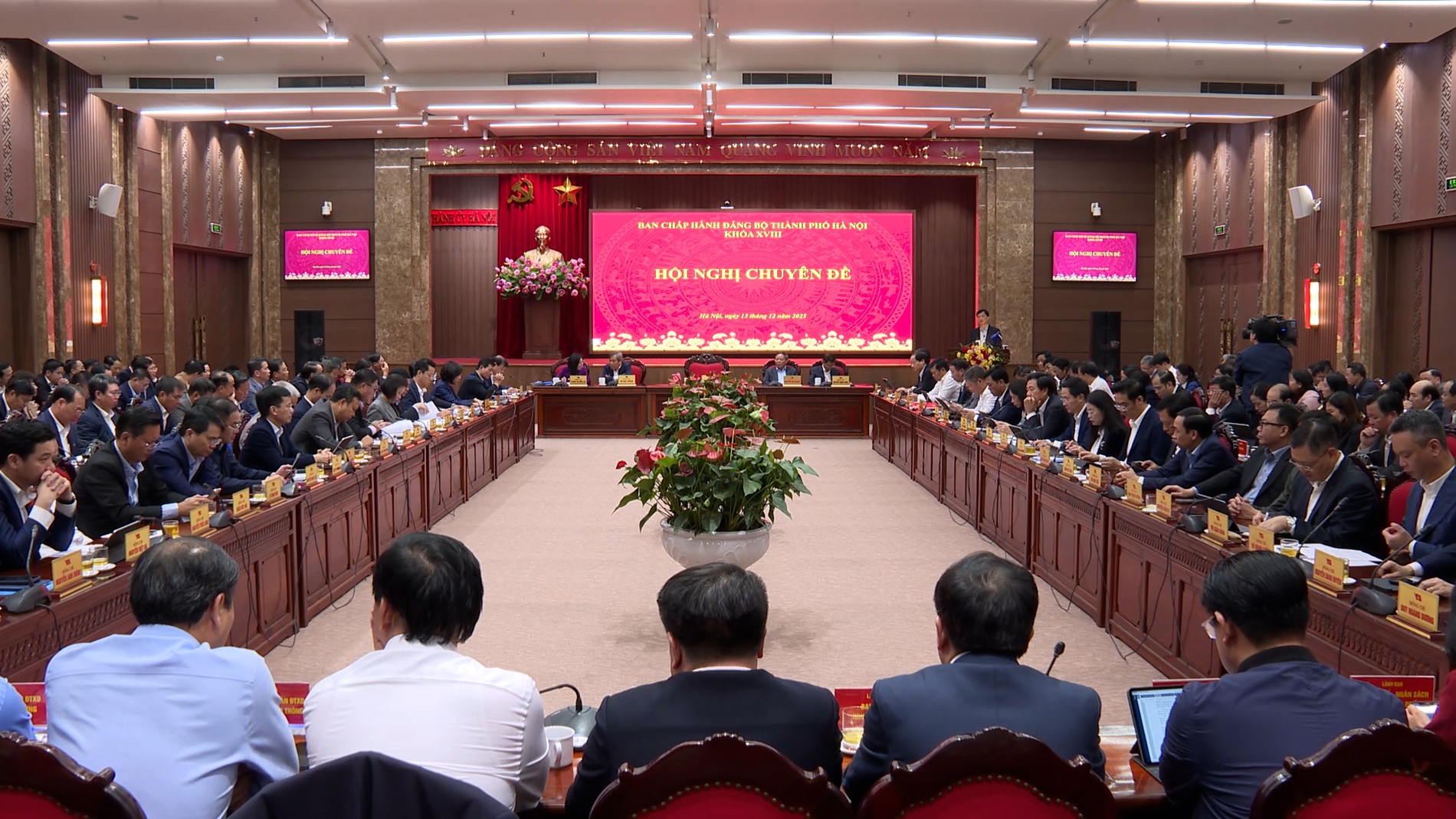 Hà Nội thống nhất chủ trương triển khai hai dự án chiến lược trọng điểm của Thành phố