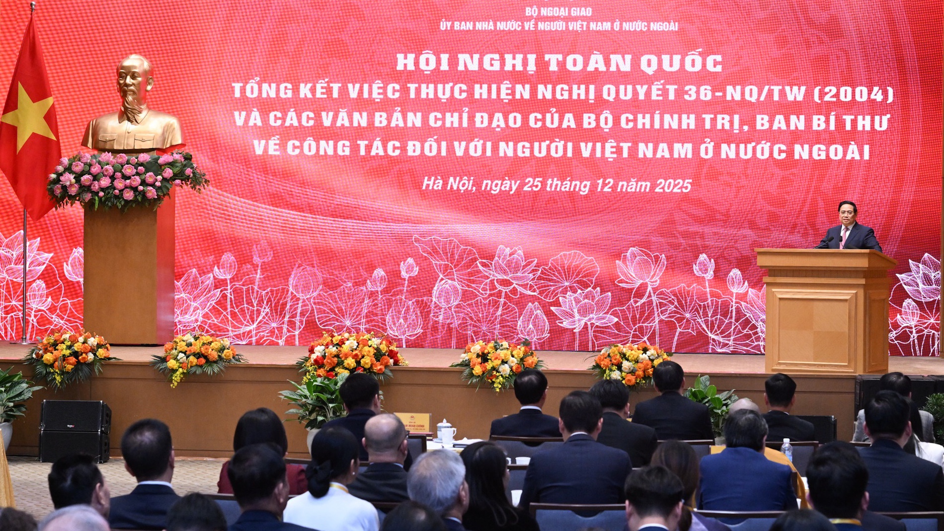 Thúc đẩy ‘3 đột phá’ trong công tác đối với người Việt Nam ở nước ngoài