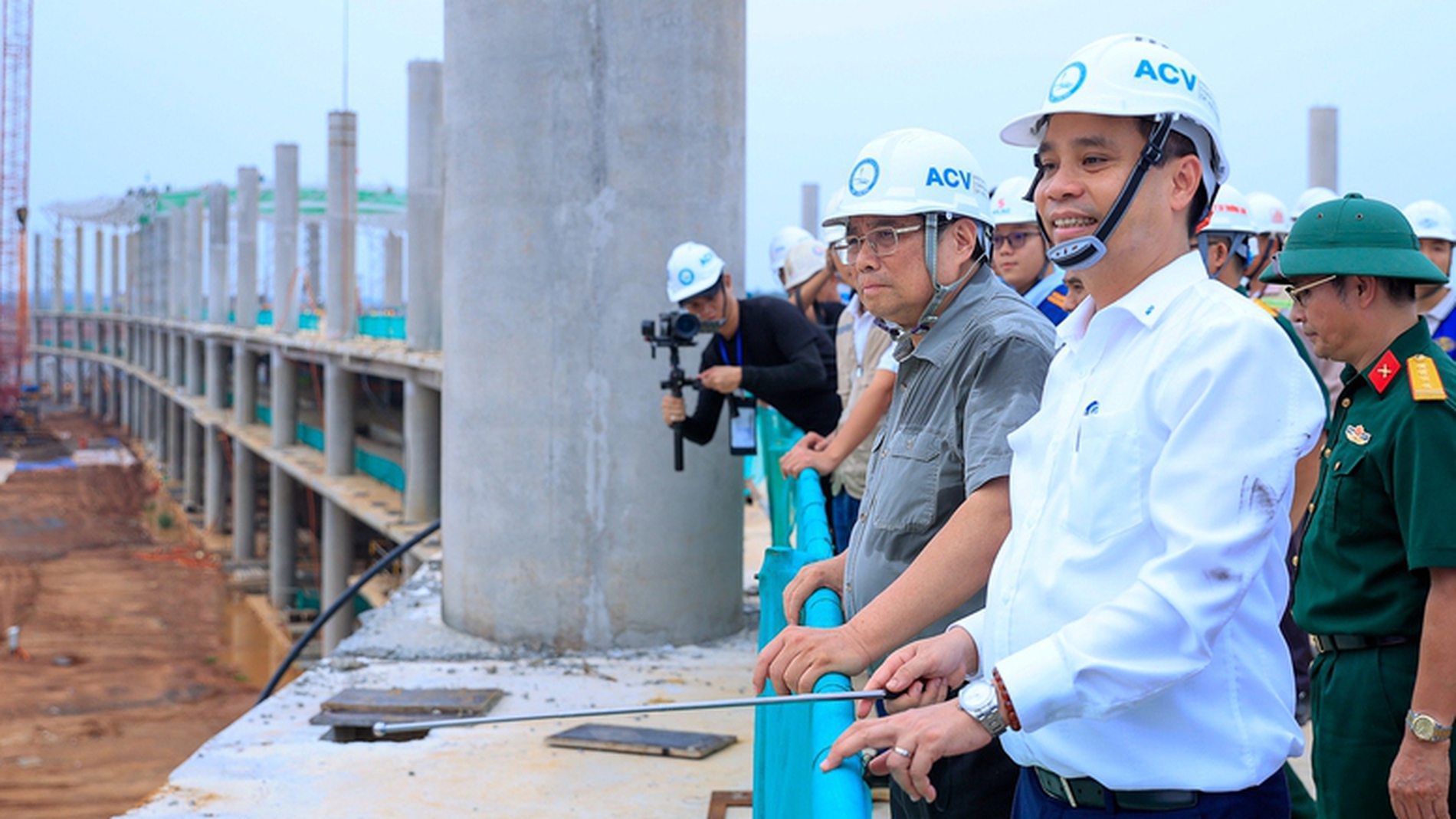 Năm 2025 bứt phá hạ tầng giao thông: Dấu ấn chỉ đạo của Thủ tướng Phạm Minh Chính