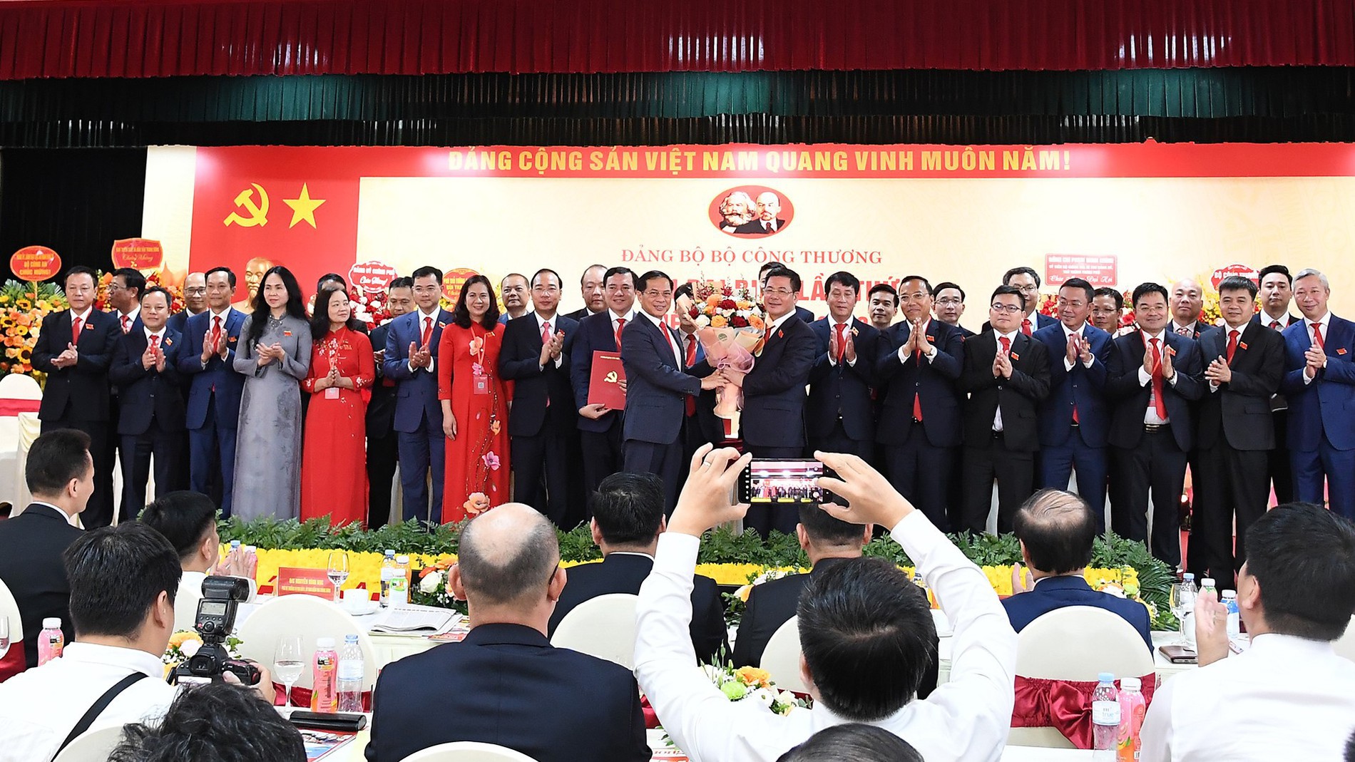 Bộ Công Thương cần tiên phong khai thác các động lực tăng trưởng mới