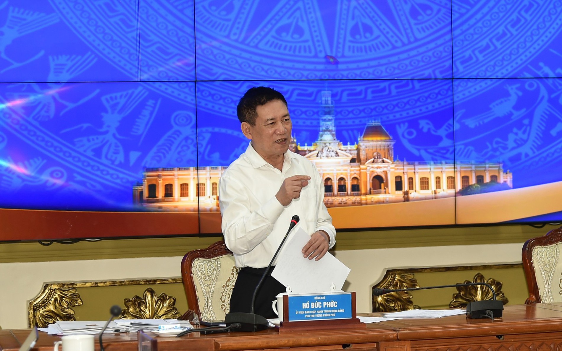 Hỗ trợ thực chất cho 'đầu tàu kinh tế' tăng tốc, phát triển TPHCM xứng tầm siêu đô thị mang tầm vóc quốc tế