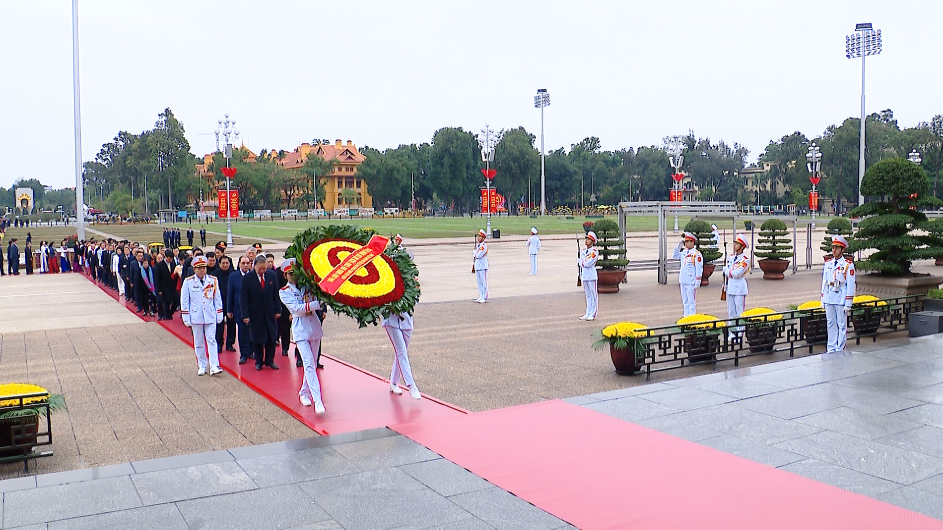 Lãnh đạo Đảng, Nhà nước vào Lăng viếng Chủ tịch Hồ Chí Minh