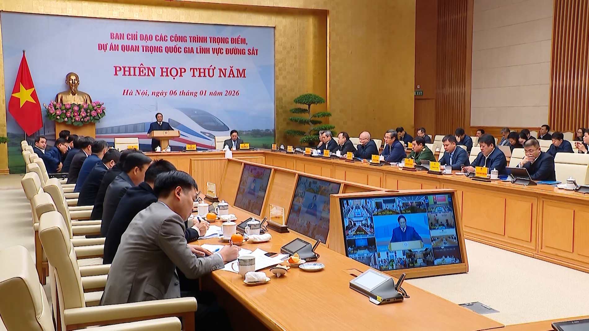 Tập trung nguồn lực cho các dự án đường sắt trọng điểm