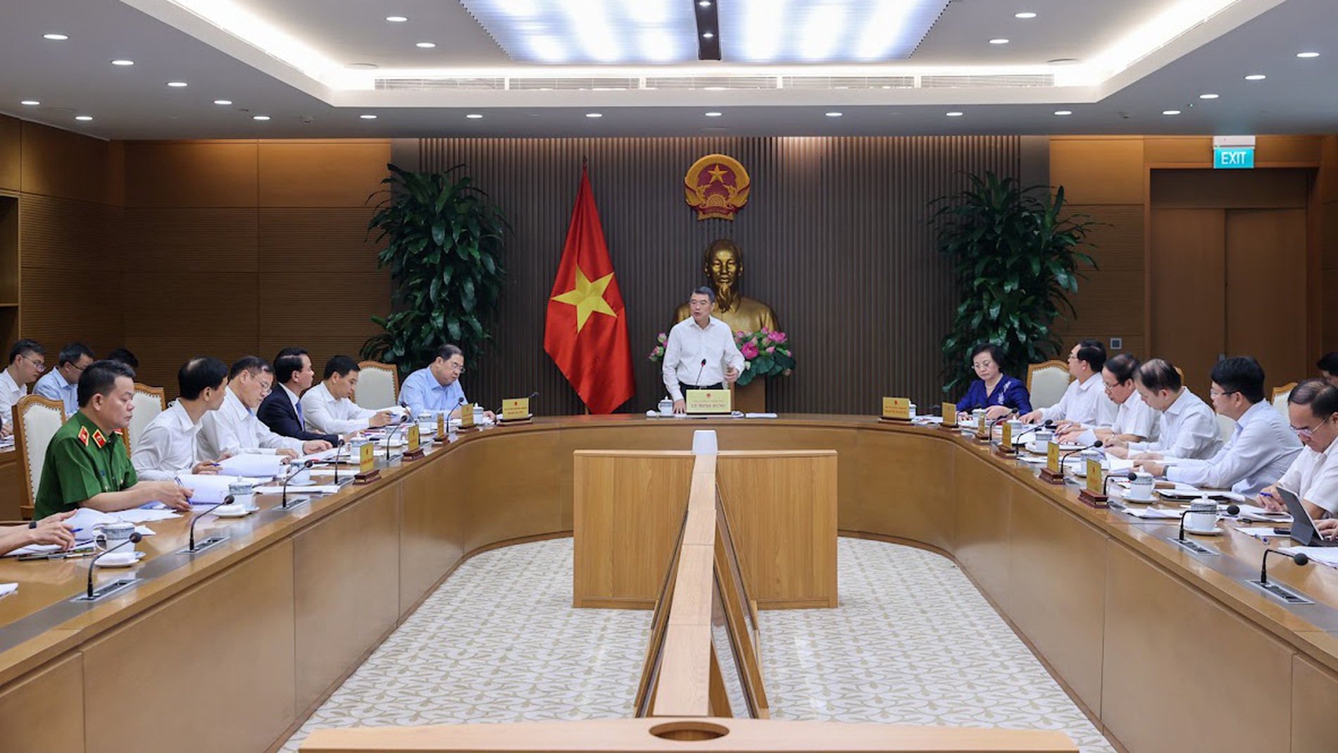 Trước ngày 20/4, các Bộ phải trình phương án cắt giảm TTHC, điều kiện kinh doanh