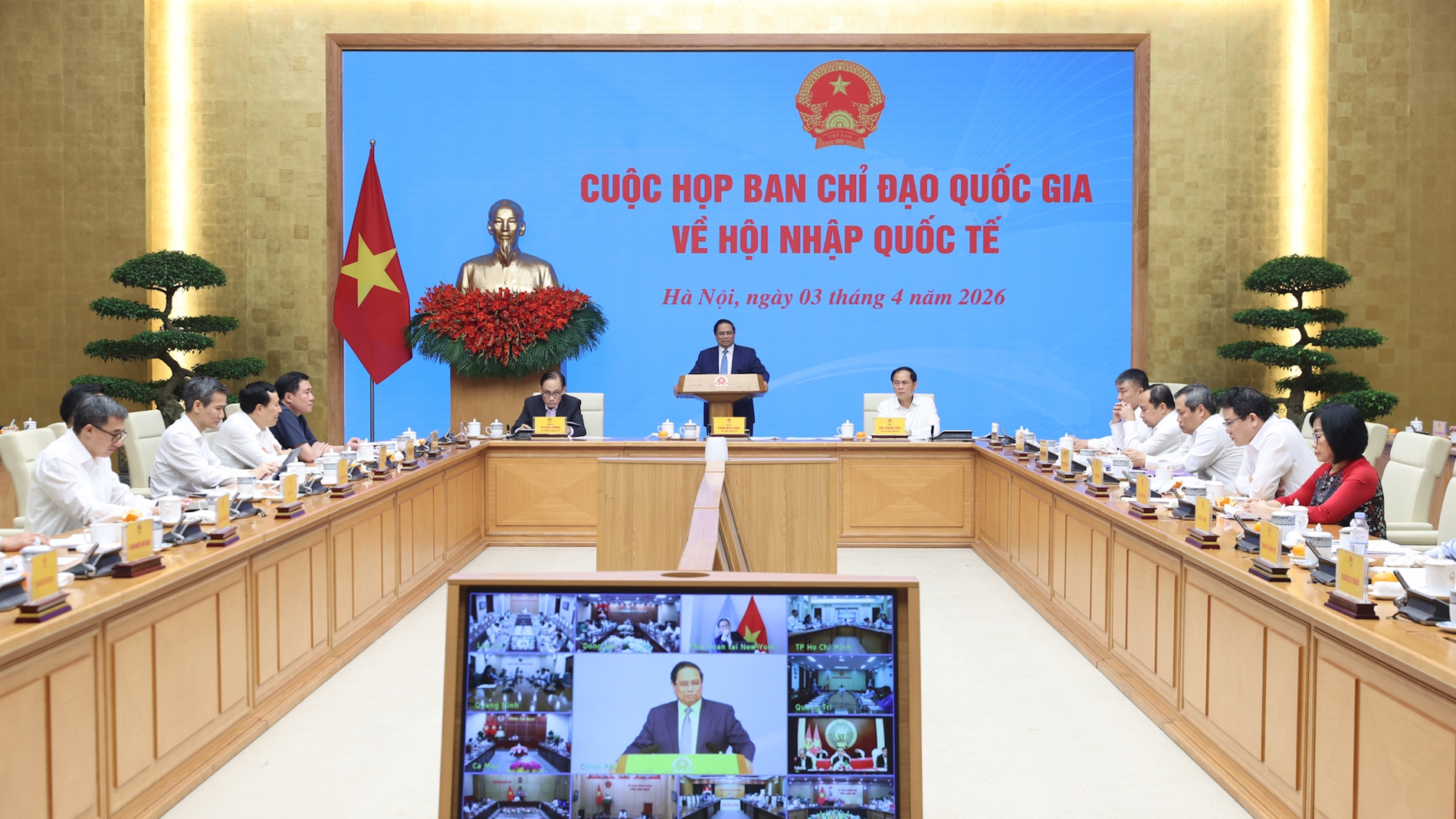 Thúc đẩy ký kết và triển khai hiệu quả các cam kết, thỏa thuận quốc tế