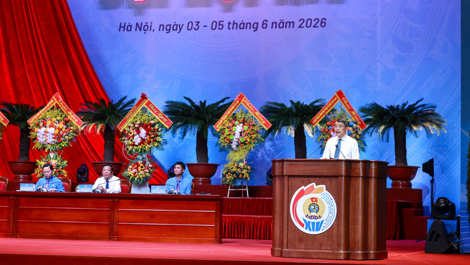 Khẩn trương triển khai các giải pháp về phát triển nhà ở cho thuê