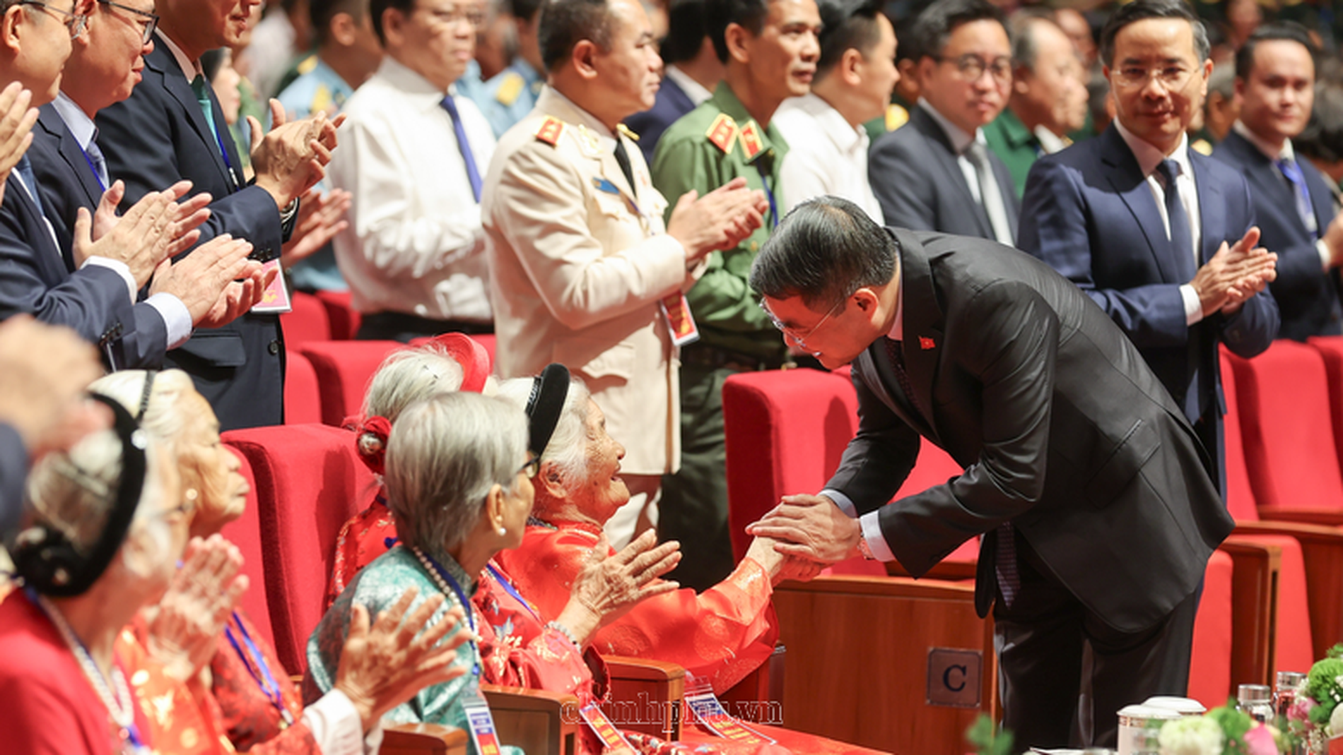 Chăm lo người có công với cách mạng là chủ trương nhất quán của Đảng và Nhà nước