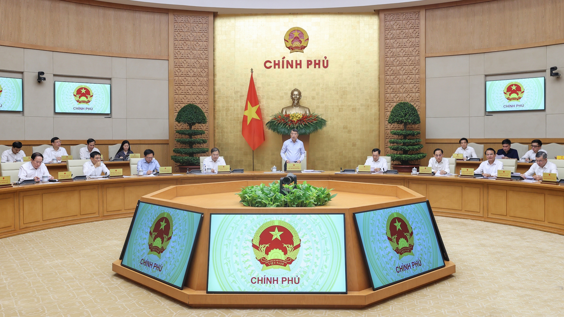 Thể chế phải tạo đột phá cho phát triển, thực thi phải hiệu quả