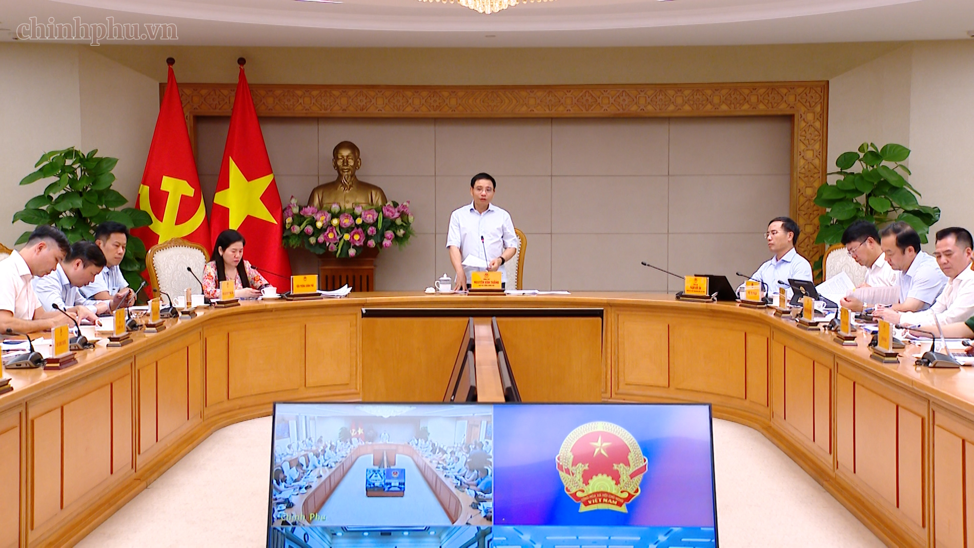 Trung tâm Tài chính Quốc tế cần sớm hình thành các thương vụ cụ thể