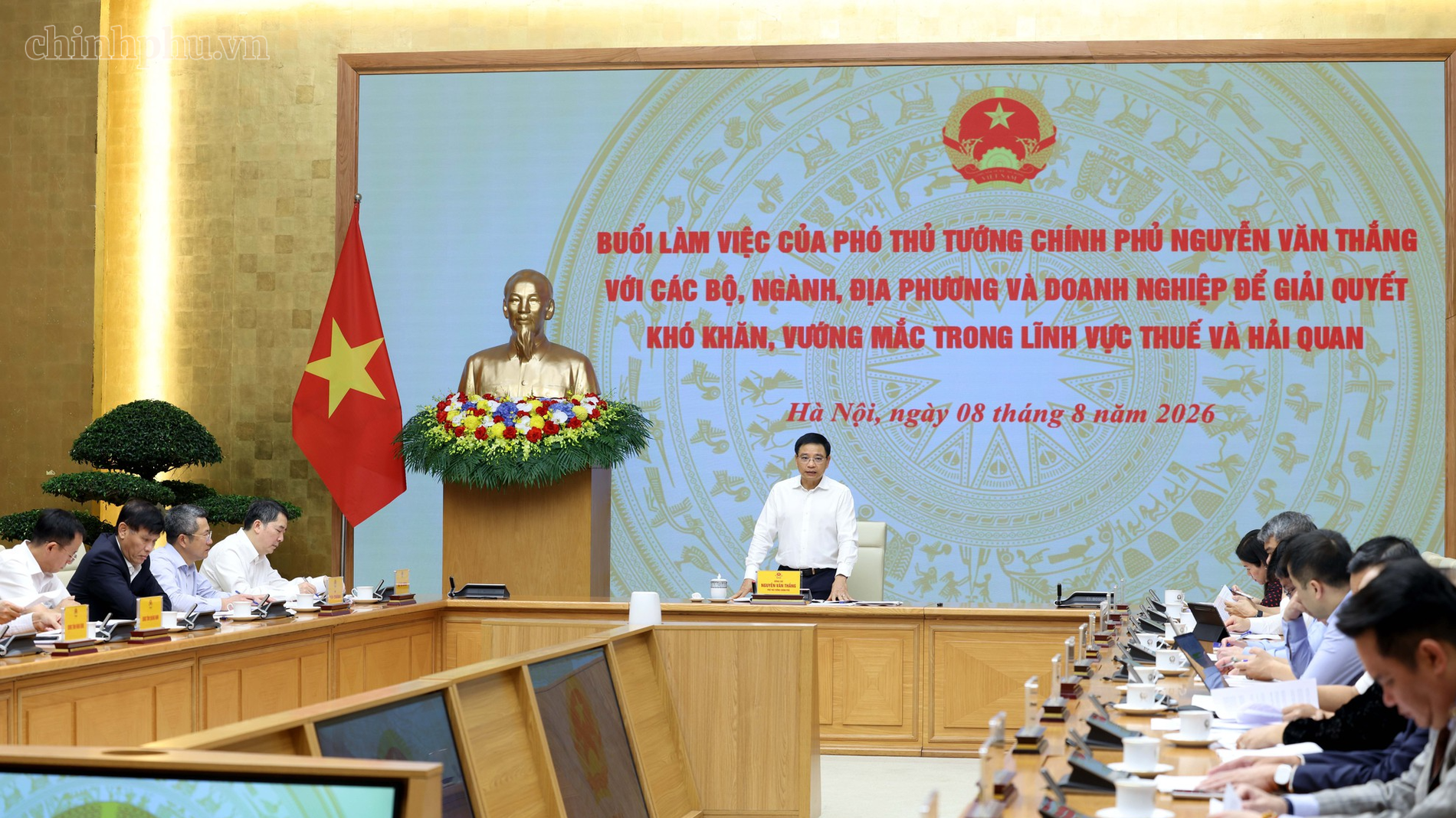 Phó Thủ tướng Nguyễn Văn Thắng: ‘Xử lý dứt điểm vướng mắc về thuế, hải quan’