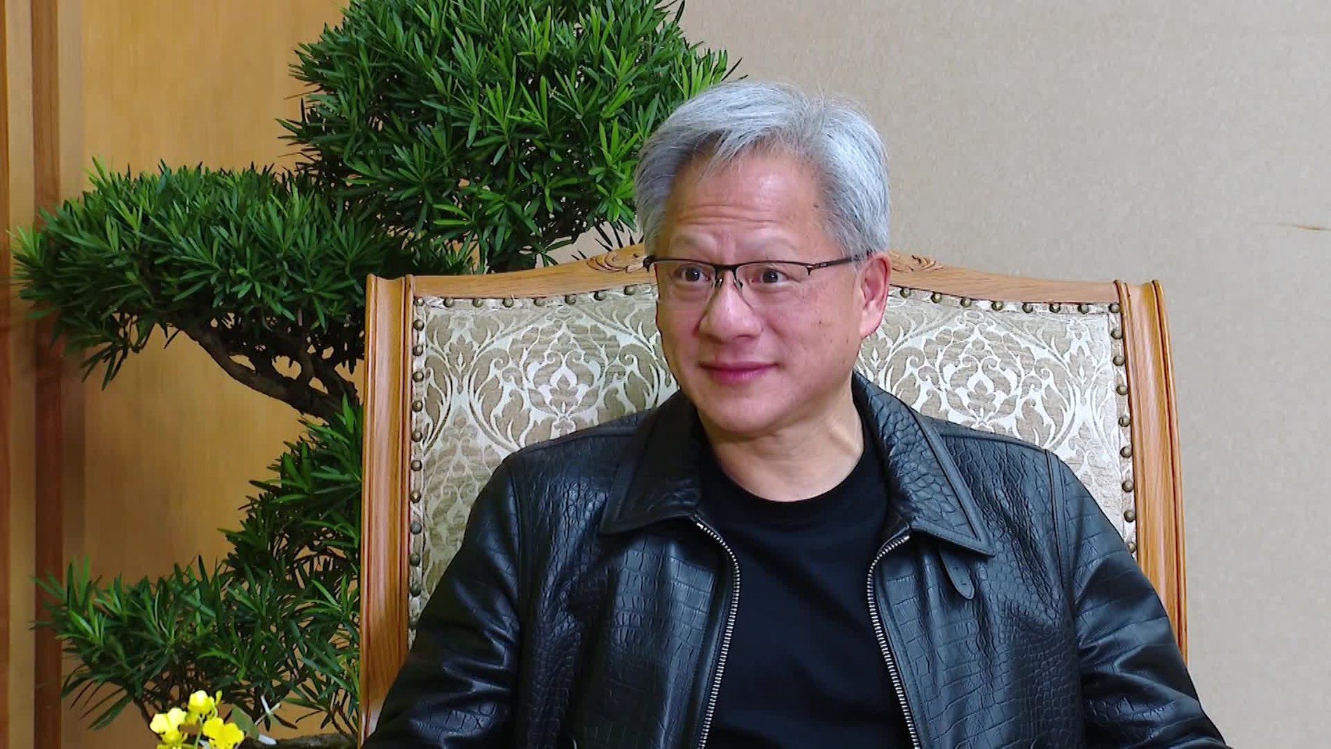 NVIDIA CEO Jensen Huang shares views on Viet Nam's potential to develop AI industry