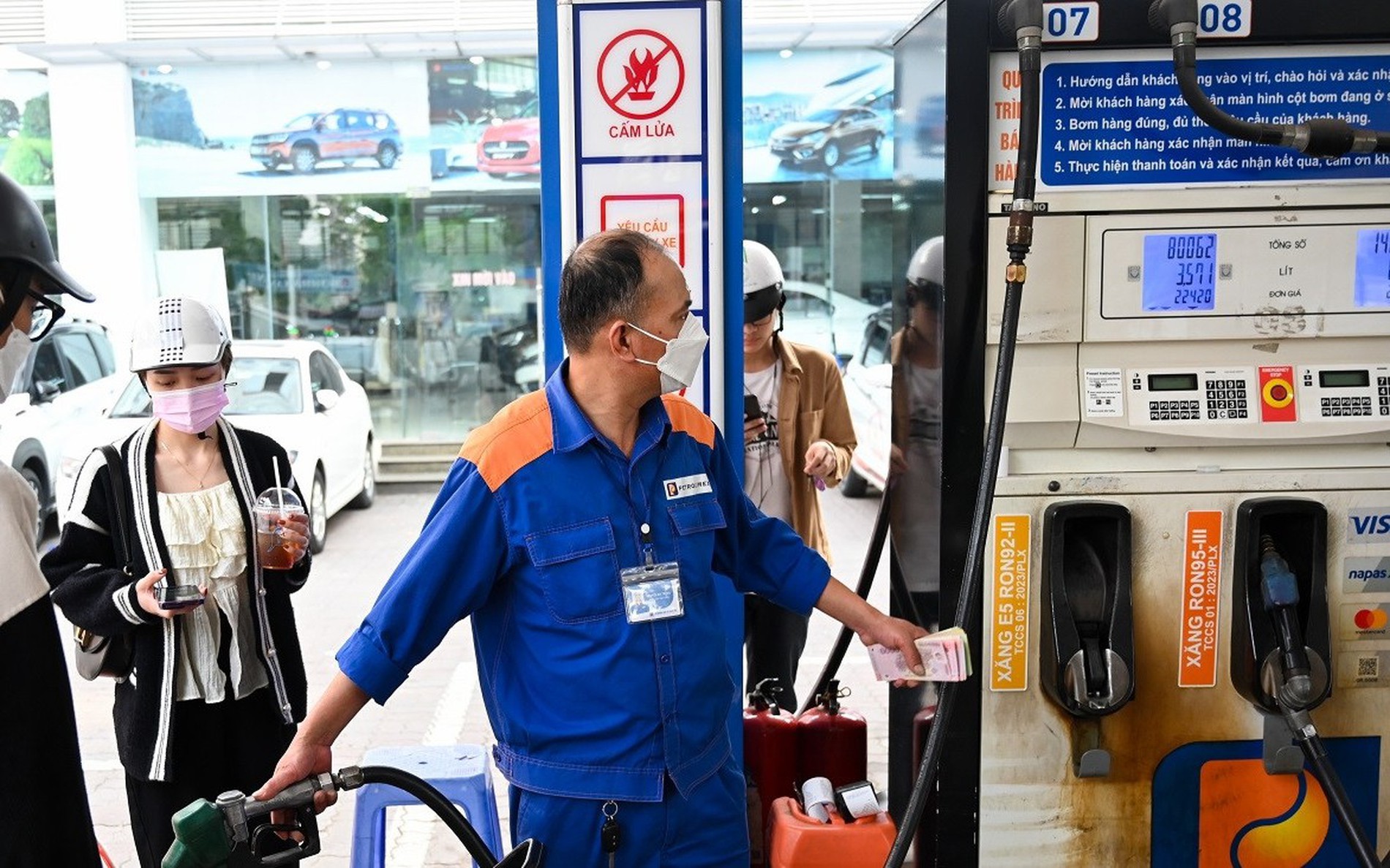 Environmental protection taxes on fuels temporarily removed to curb price hikes