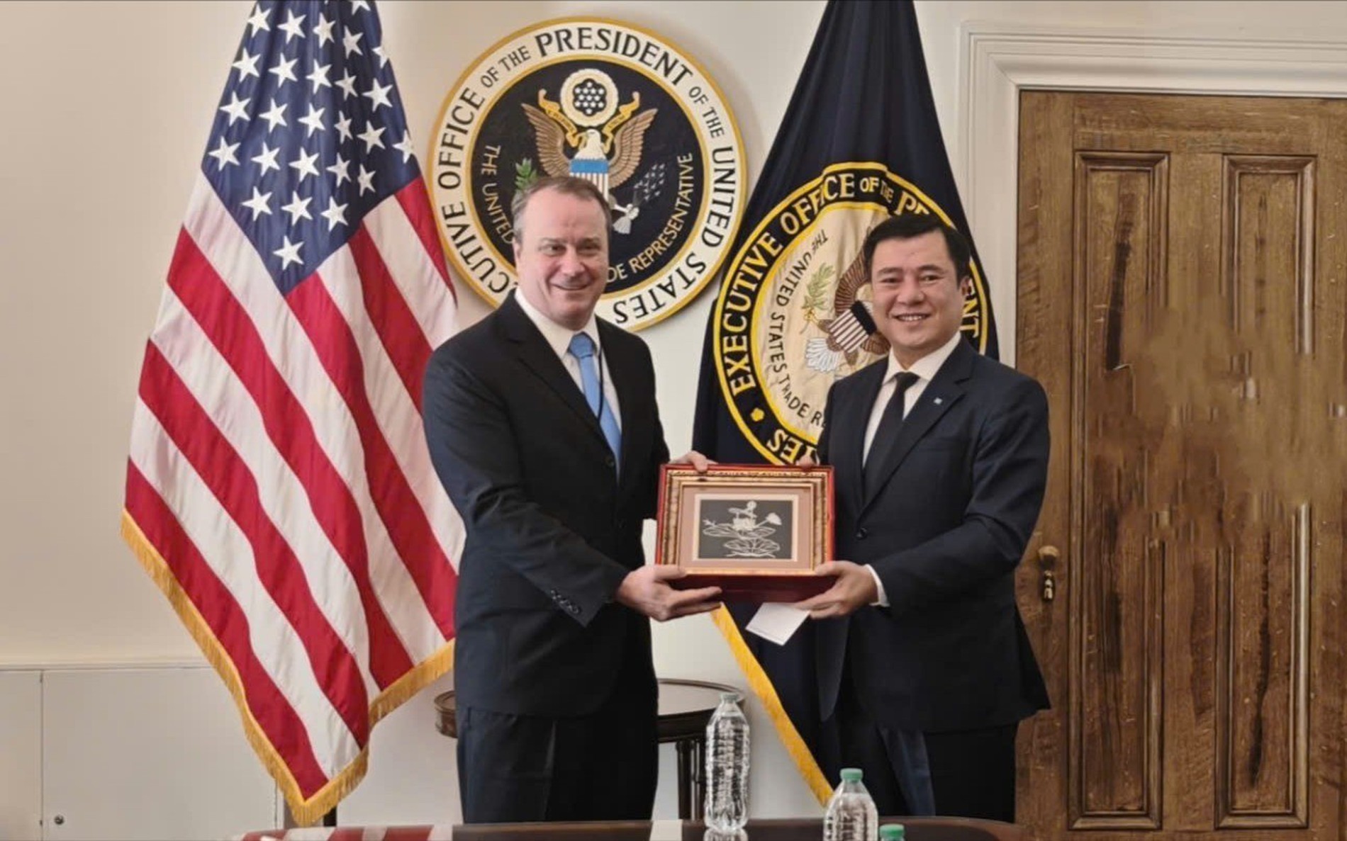 越南—美国继续进行对等贸易协定技术贸易谈判