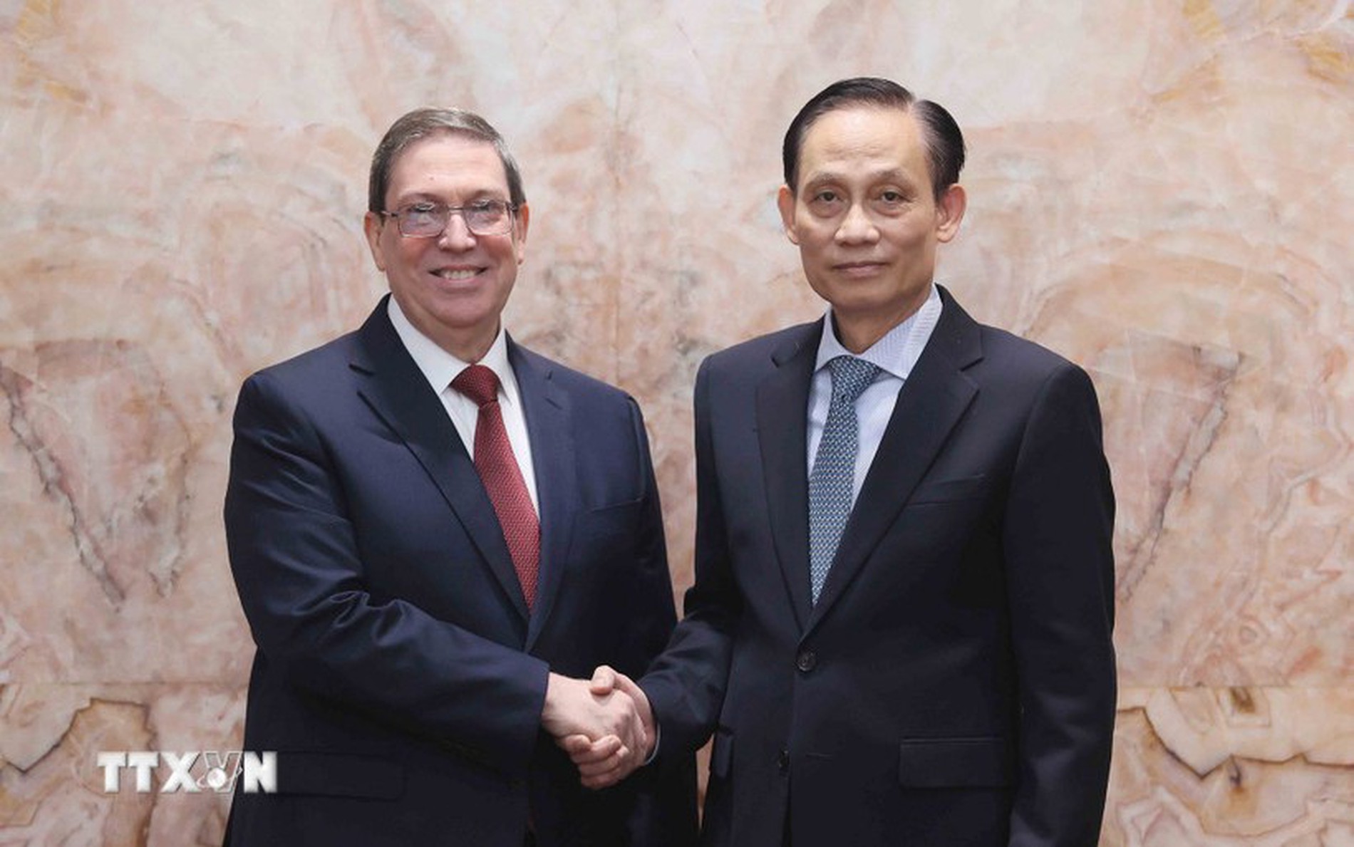 越南—古巴加强外交与人文合作