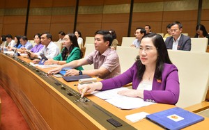Quốc hội thông qua Nghị quyết về Kế hoạch phát triển KTXH năm 2023