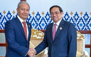 Thủ tướng Phạm Minh Chính gặp Chủ tịch Hạ viện Malaysia