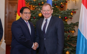 Thủ tướng Phạm Minh Chính hội kiến Chủ tịch Nghị viện Luxembourg