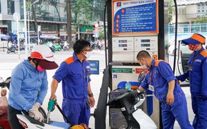 Giá xăng, dầu giảm mạnh từ 15h