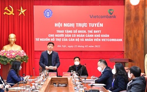 Vietcombank và BHXH Việt Nam hỗ trợ người dân khó khăn tại 18 tỉnh, thành phố