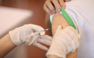 Bộ Y tế phê duyệt cấp bách vaccine phòng COVID-19 cho trẻ từ 5-11 tuổi