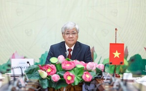 Chủ tịch Ủy ban Trung ương MTTQ Việt Nam gửi thư chúc mừng Tết cổ truyền của Lào và Campuchia