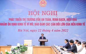 Thủ tướng Phạm Minh Chính chủ trì Hội nghị về phát triển thị trường vốn