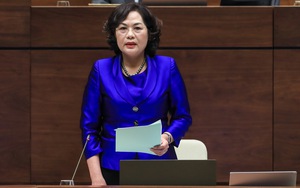 TỔNG THUẬT: Thống đốc Nguyễn Thị Hồng trả lời chất vấn