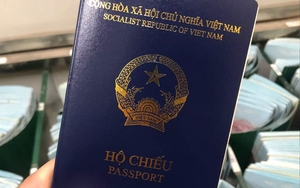 Cơ quan chức năng tháo gỡ vấn đề liên quan đến hộ chiếu mới