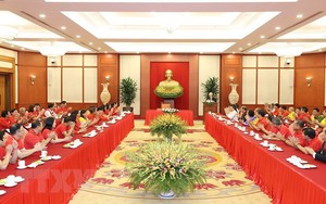 Tổng Bí thư Nguyễn Phú Trọng gặp mặt đại biểu dự Đại hội XI Hội Chữ thập đỏ Việt Nam