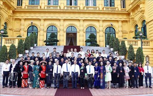 Chủ tịch nước gặp mặt đại biểu đồng bào dân tộc thiểu số tỉnh Cao Bằng