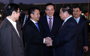 Thủ tướng Phạm Minh Chính lên đường thăm chính thức CHDCND Lào