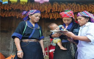 Đề xuất tăng mức hỗ trợ phụ nữ nghèo dân tộc thiểu số khi sinh con