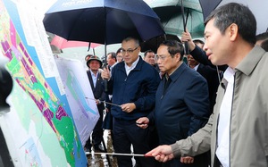 Thủ tướng khảo sát một số công trình, dự án, khu vực quy hoạch trọng điểm tại Phú Yên