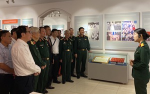 Hơn 200 tài liệu, hiện vật về Đại tướng Đoàn Khuê - Nhà chính trị quân sự xuất sắc