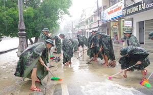 Thừa Thiên Huế: Tập trung khắc phục hậu quả mưa lũ, ổn định đời sống người dân