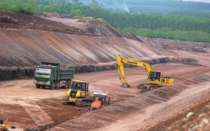 Bộ GTVT đề nghị đẩy nhanh thủ tục cho 9 mỏ vật liệu xây cao tốc
