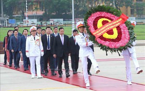 Thủ tướng Campuchia Samdech Hun Manet vào Lăng viếng Chủ tịch Hồ Chí Minh